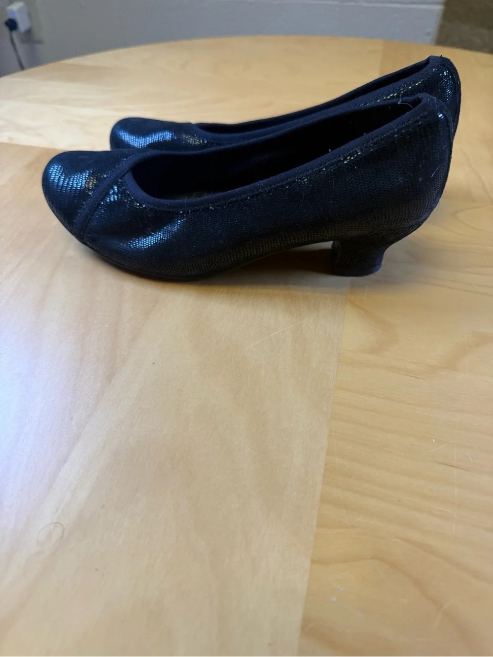 hotter Black Low Block Heel Shimmer Pumpse